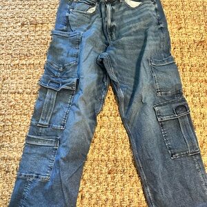 American Eagle Super High Rise Baggy Straight